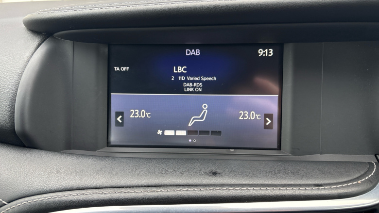 Infiniti Qx30 2.2d Premium 5dr DCT Diesel Estate